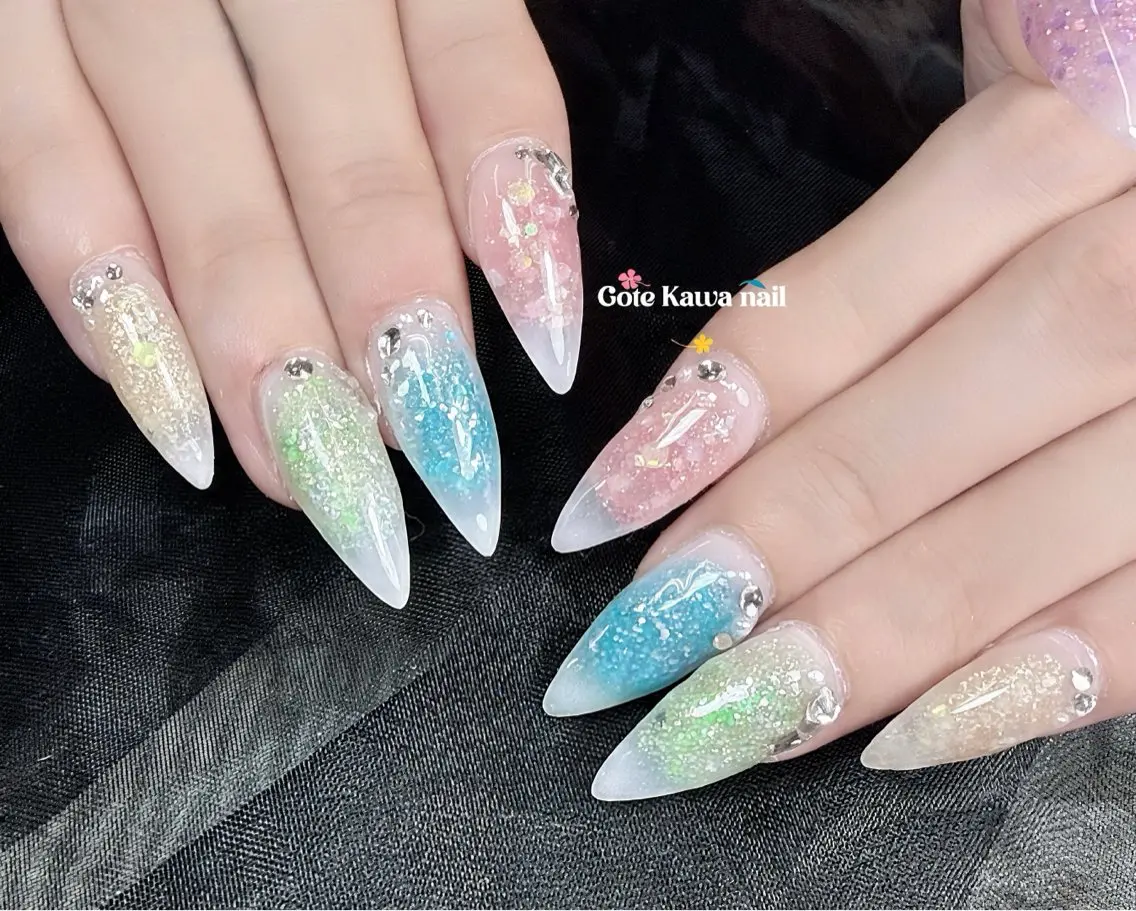 ネイル ブルー フラッシュネイル 持ち込み 夏ネイル ハンドネイル ハンドケア Gote Kawa nail salonのネイルデザイン