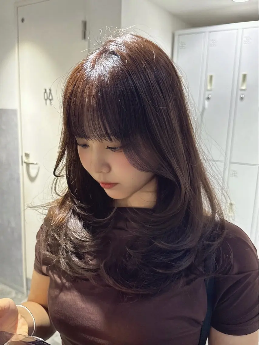 ロング カット ヘアカラー トリートメント 透明感カラー🇰🇷 レイヤー✨桑原 研太のヘアスタイル