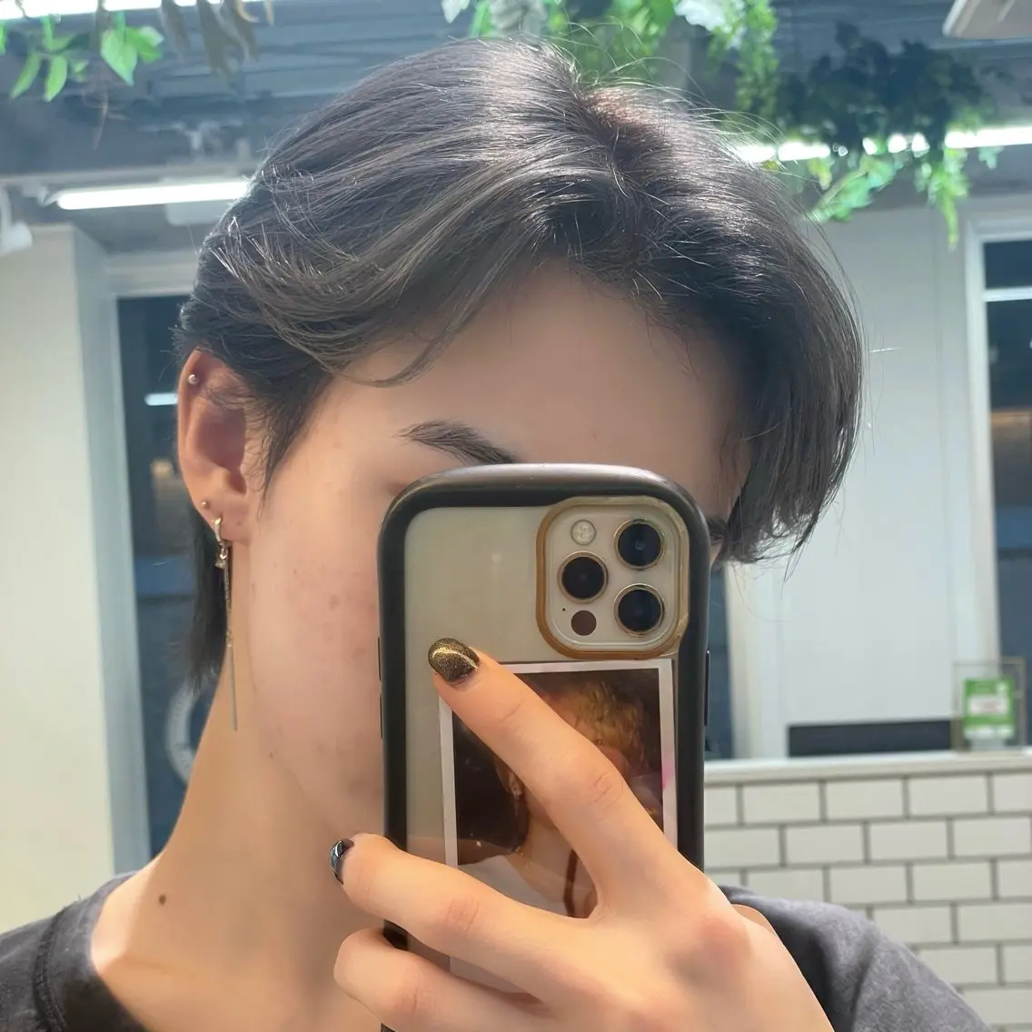 ショート カラー メンズ メンズブリーチ ブリーチ ブルーカラー ネイビーカラー 松井 悠希のヘアスタイル
