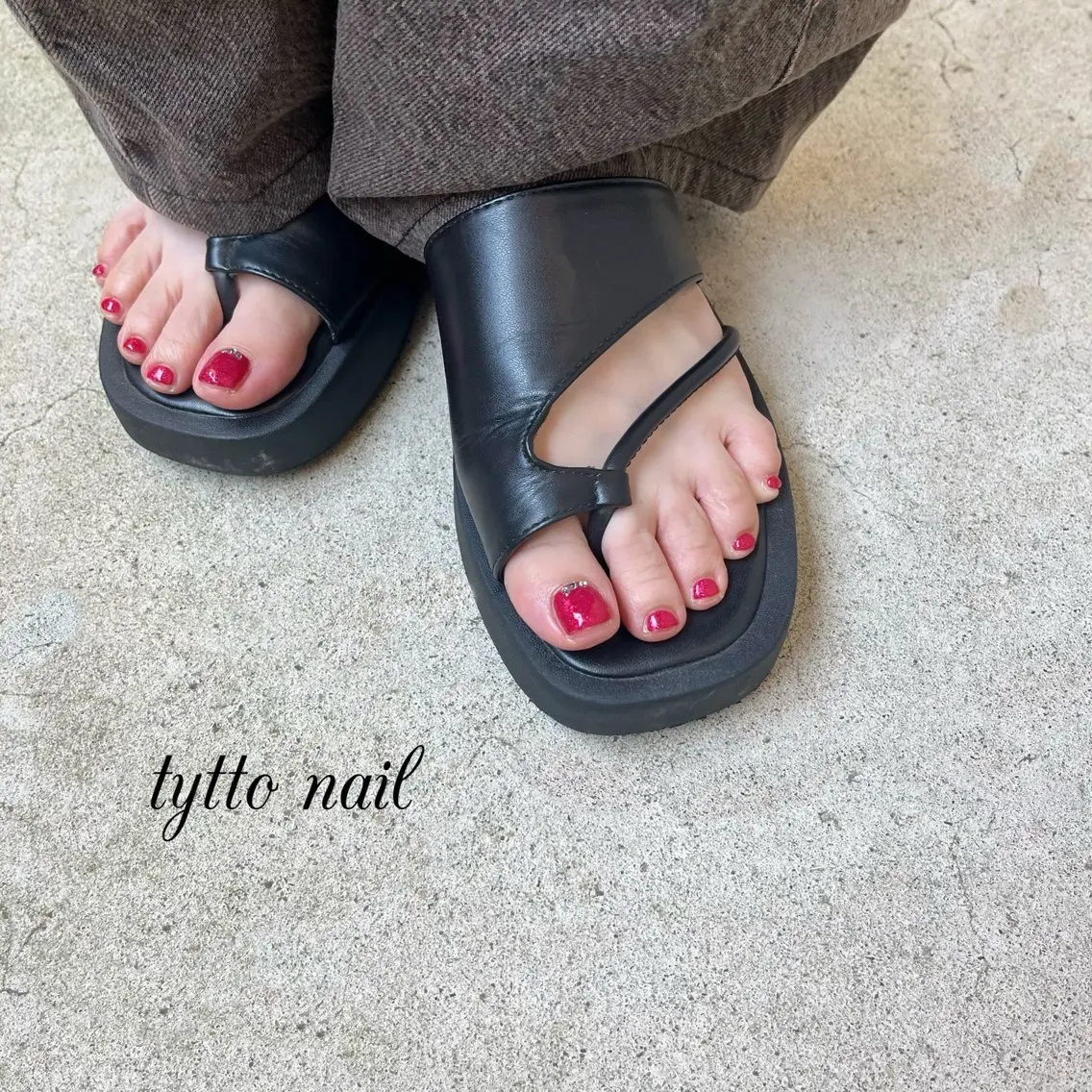 ネイル フットネイル キラキラネイル ラメ(グリッター) オフィスネイル ワンカラーネイル フットネイル tytto nail ❤︎‪‪eri‪‪のネイルデザイン