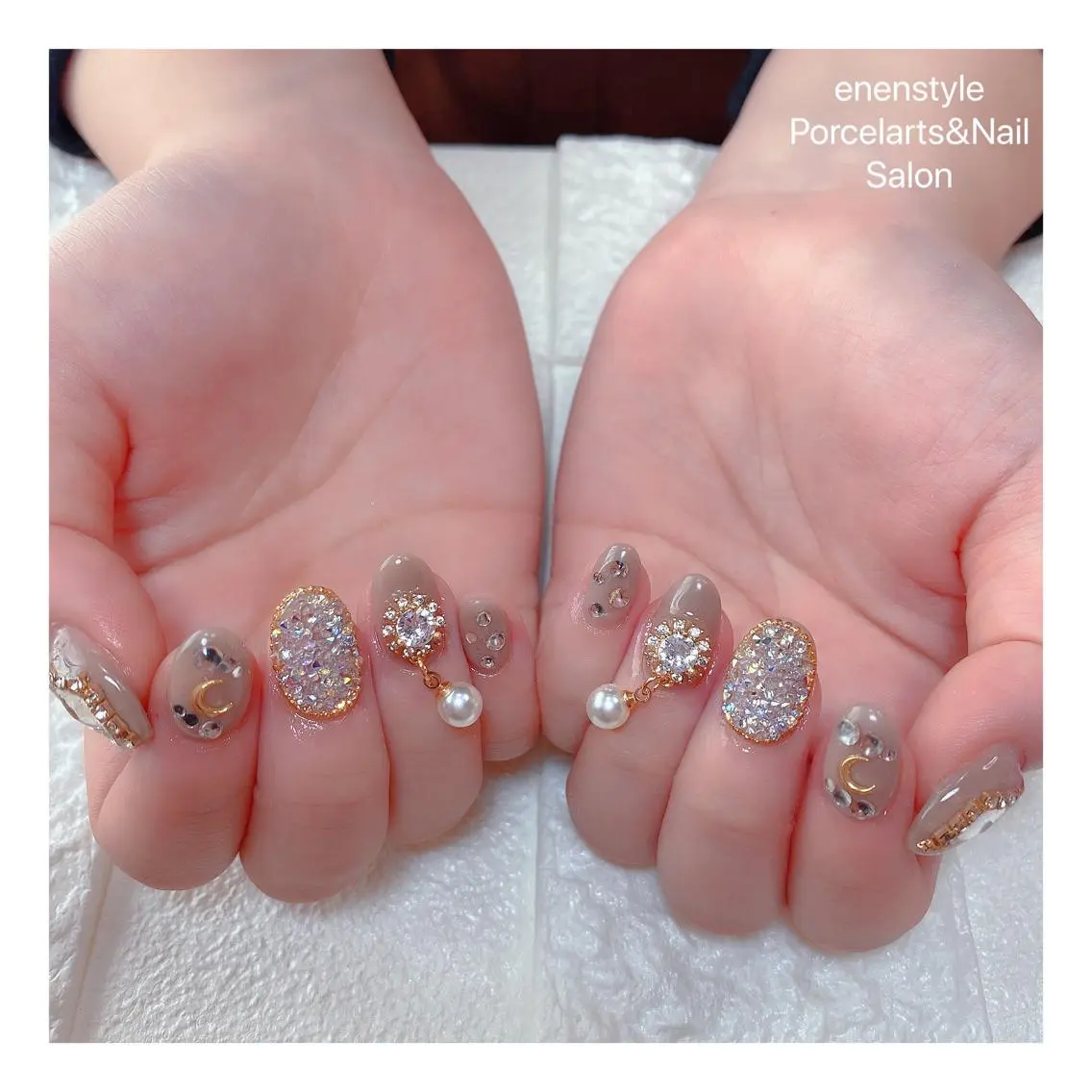 ミディアム ネイル 🐾enen style 🐾のネイルデザイン