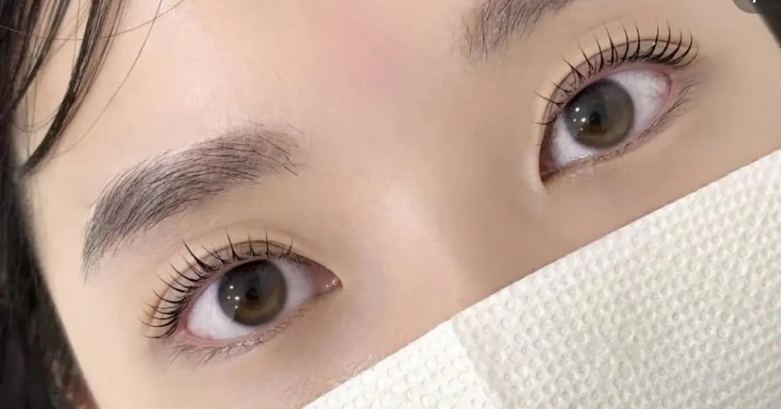 アイブロウ ささき はなのマツエク・マツパデザイン