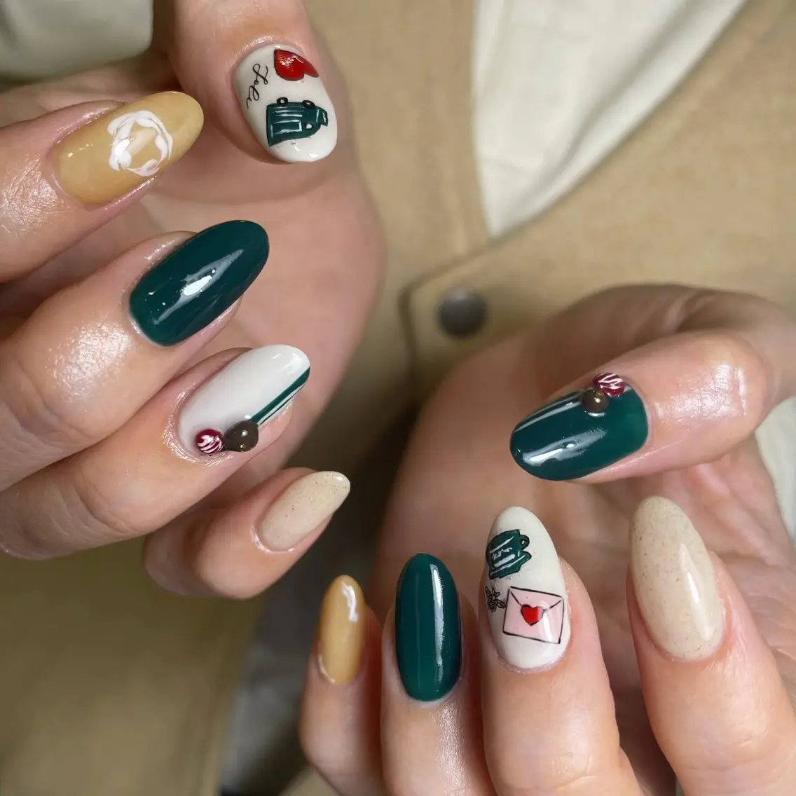 ネイル バレンタイン hazuki / Salon Biのネイルデザイン