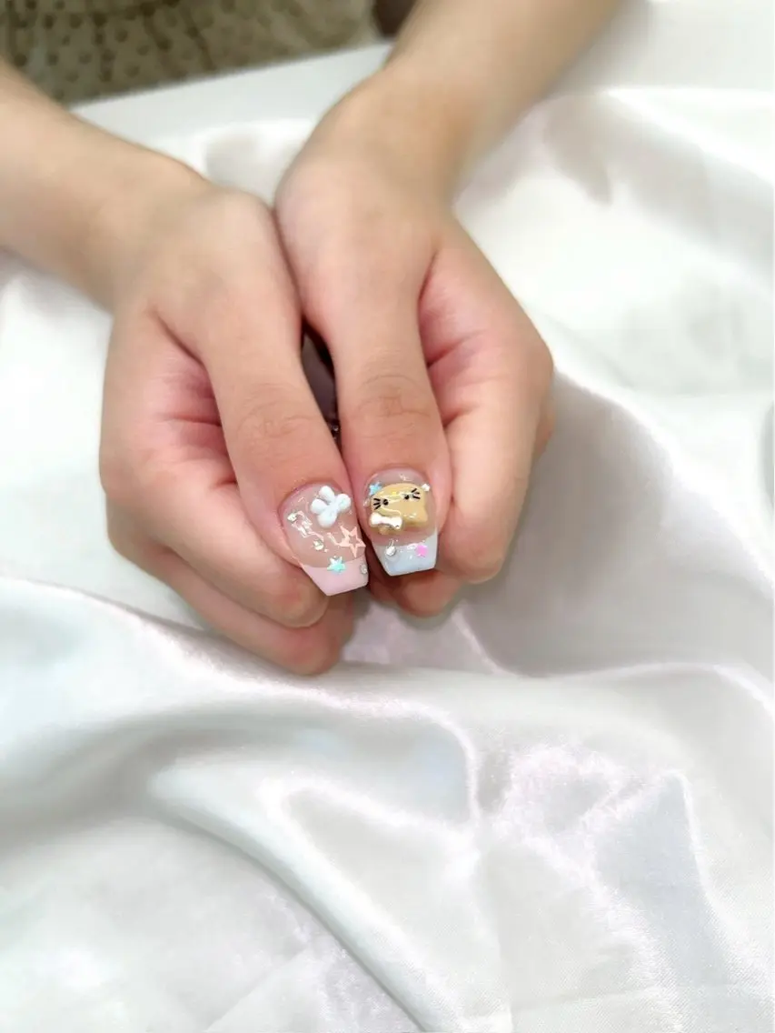 ネイル 【岐阜🦋】 キラキラネイル✨あゆのネイルデザイン