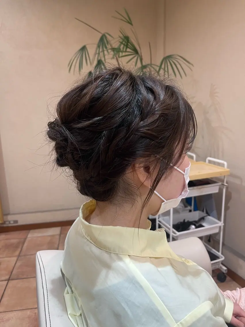 ミディアム ヘアアレンジ 🦋ヘアセット募集中 ￤ナナカ🦋のヘアスタイル