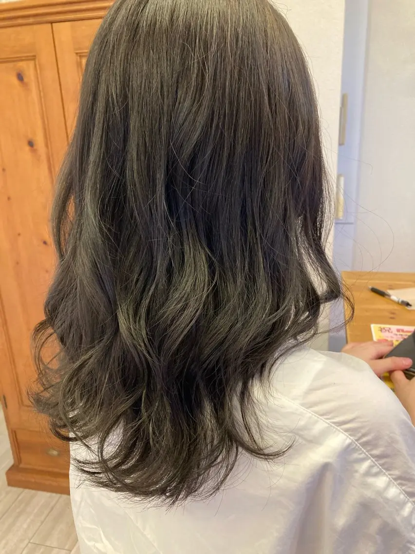 セミロング suns ♡LILIKA♡のヘアスタイル