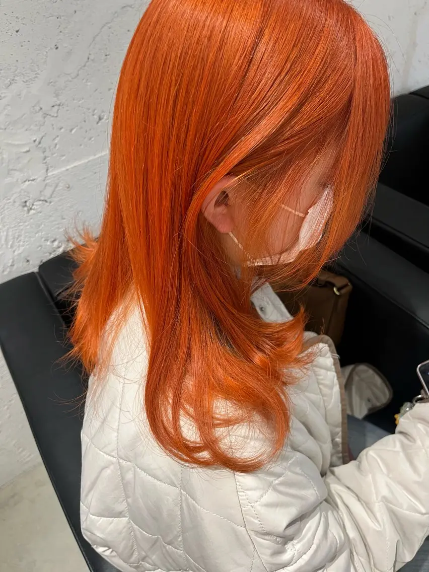 セミロング カラー オレンジ Juna✂️ レイヤー / ボブのヘアスタイル