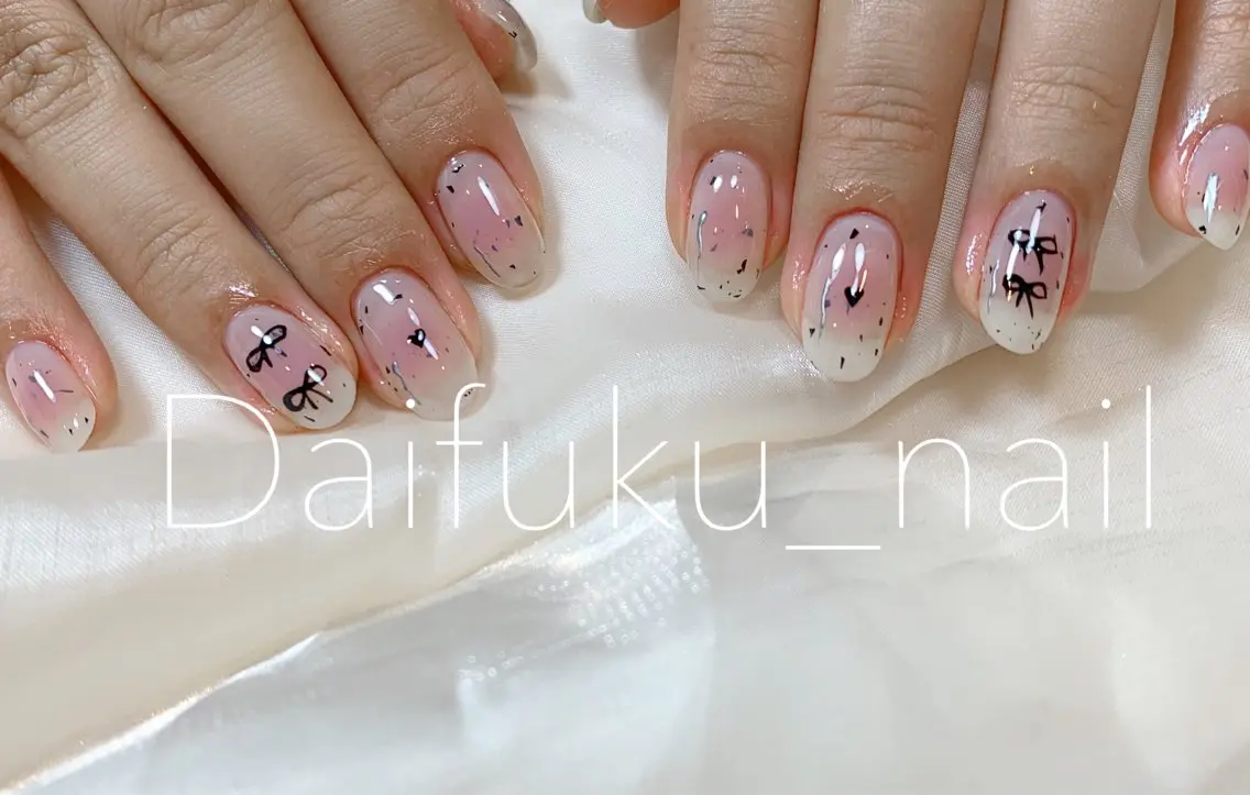 ミディアム ハンドネイル Daifuku nailsのネイルデザイン