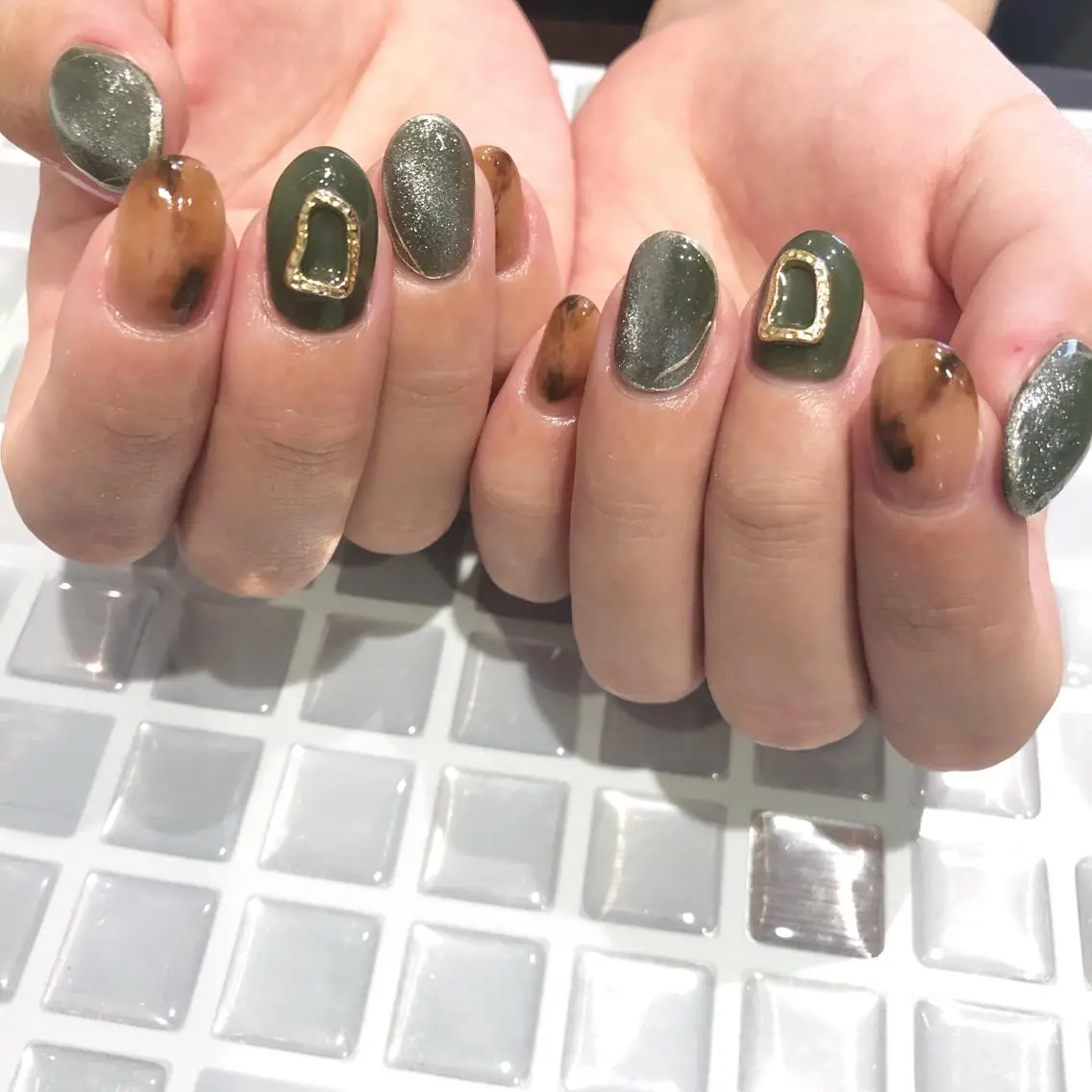 ネイル アートネイル ハンドネイル earth甲府昭和店 西村香穂のネイルデザイン