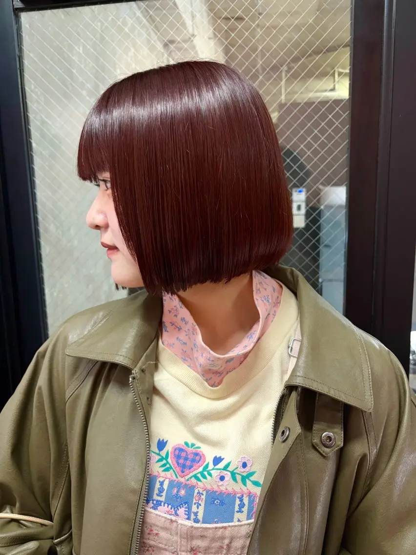 ショート ショートボブ レッドブラウン ボブ ショートヘア 小顔カット カット ヘアカラー トリートメント 美髪カラー✨本間 貴広のヘアスタイル