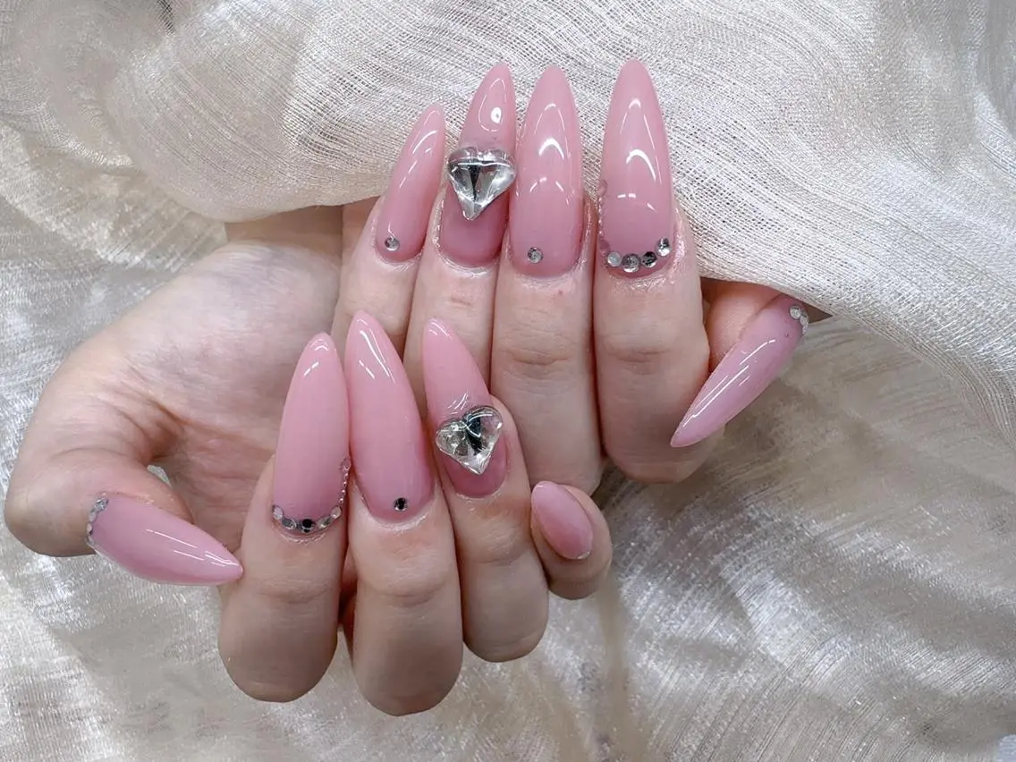 ネイル ハンドネイル Min min nail salonのネイルデザイン