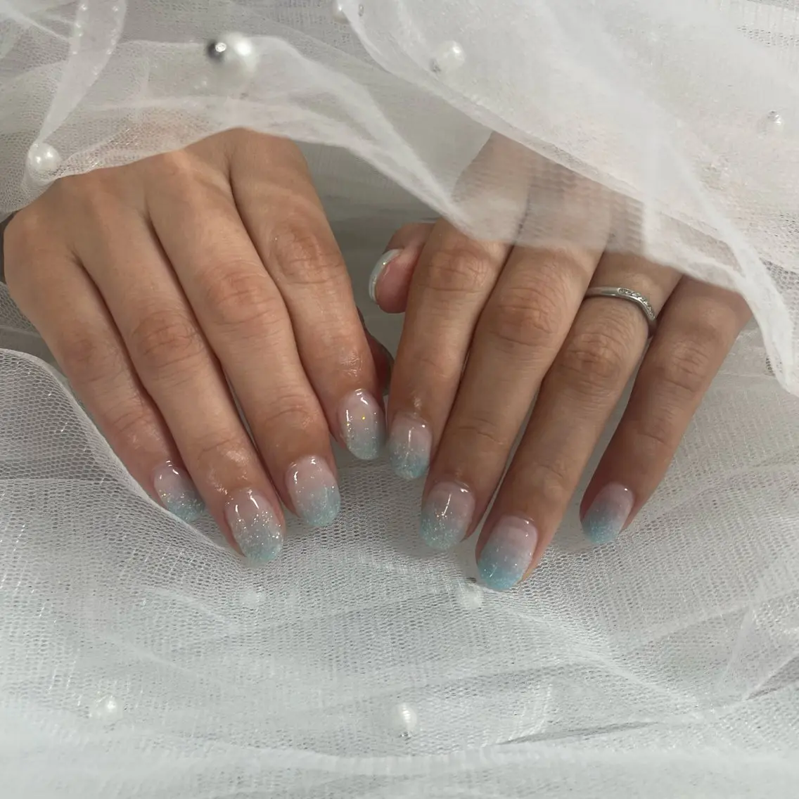ネイル クリアネイル グラデーション ラメ(グリッター) ラメグラデーション ハンドネイル Chul Nail 愛莉のネイルデザイン