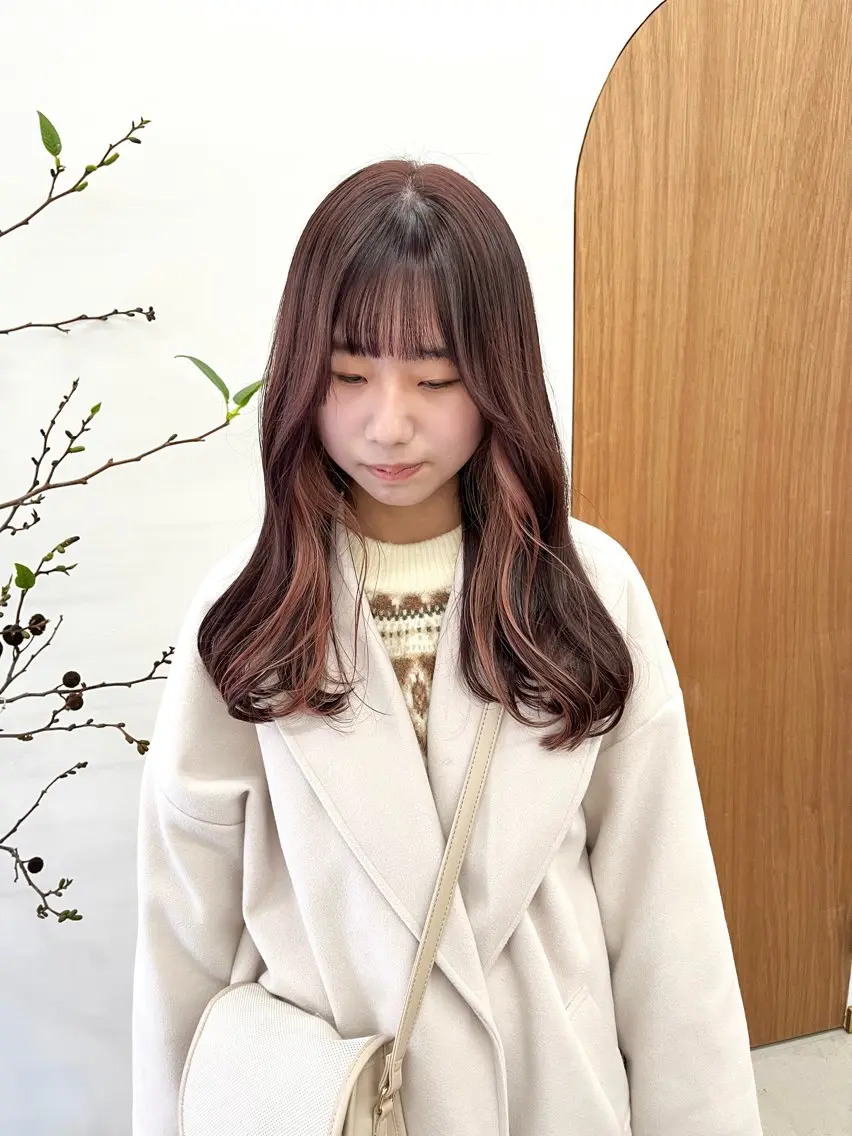 セミロング カラー ヘアアレンジ ブリーチ ena/ブリーチなし 透明感・レイヤー🎀のヘアスタイル
