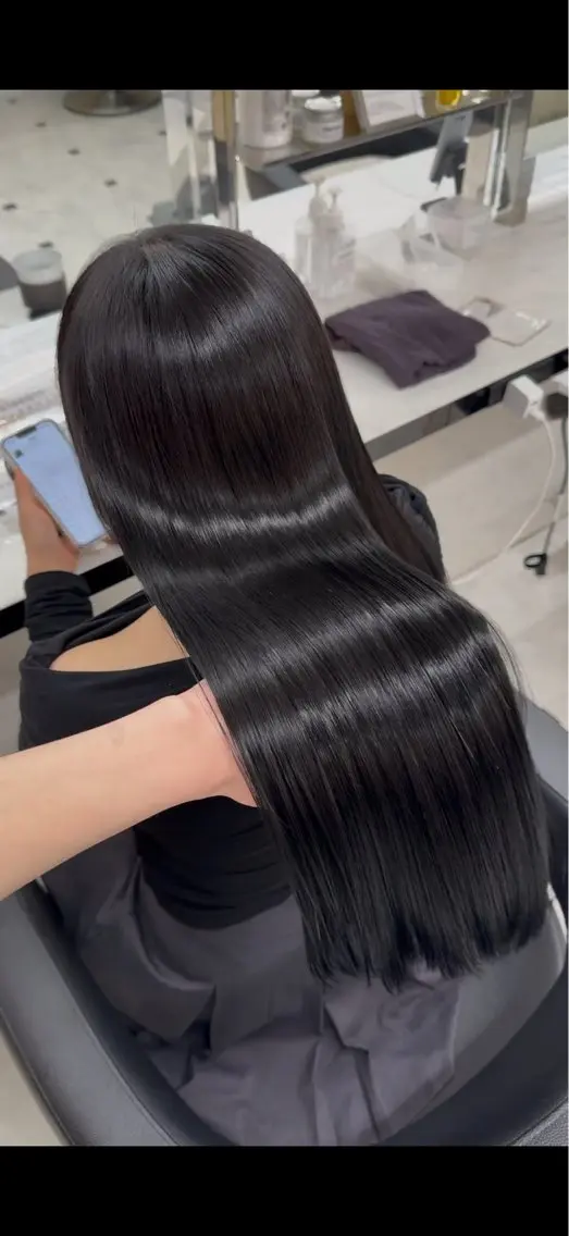 【まとまる髪に☂️✨】縮毛矯正➕メンテナンスカット✂️➕オリジナルトリートメント🤍の写真