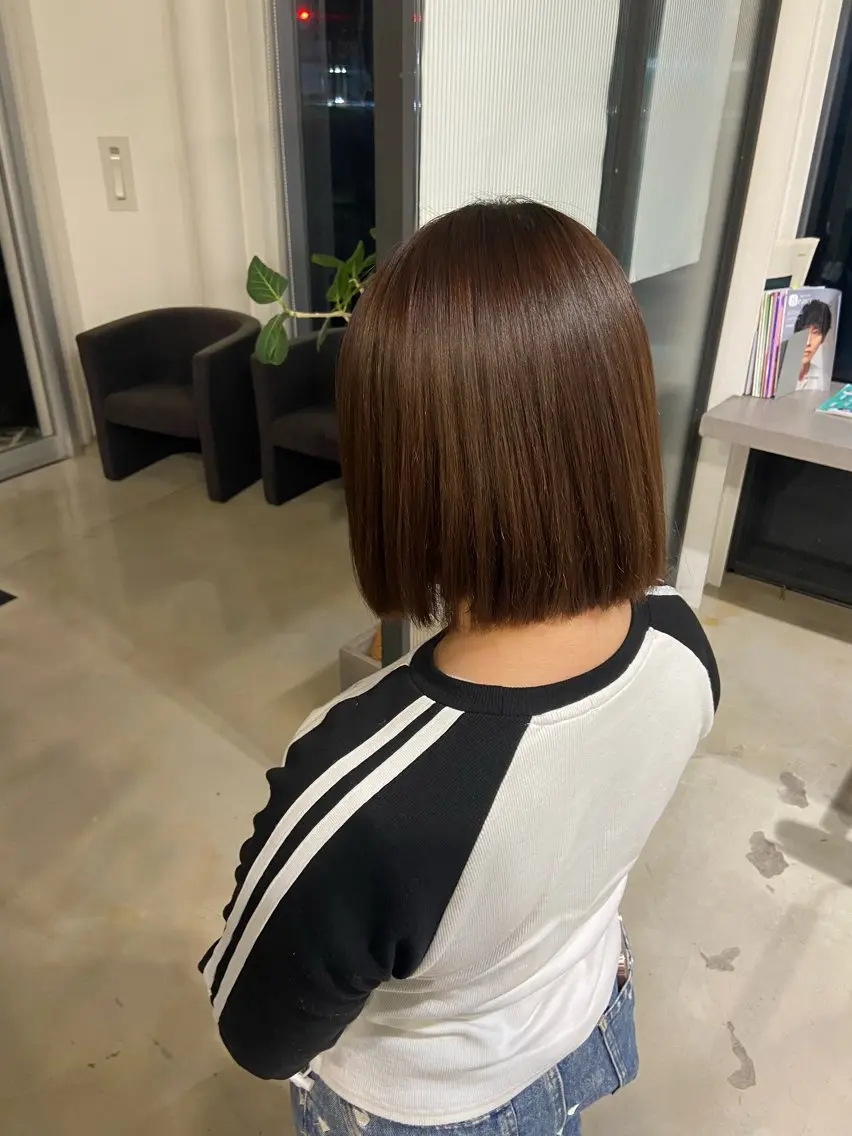 カット 縮毛矯正 MINENO🌼 ブリーチ⭐️カットのヘアスタイル