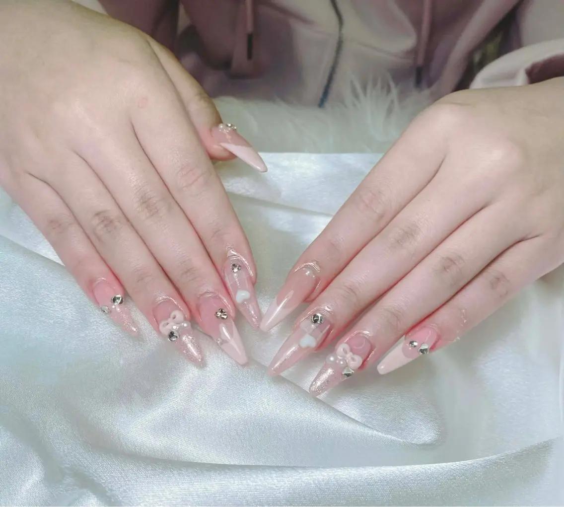 ネイル ハンドネイル King nail Bakiのネイルデザイン