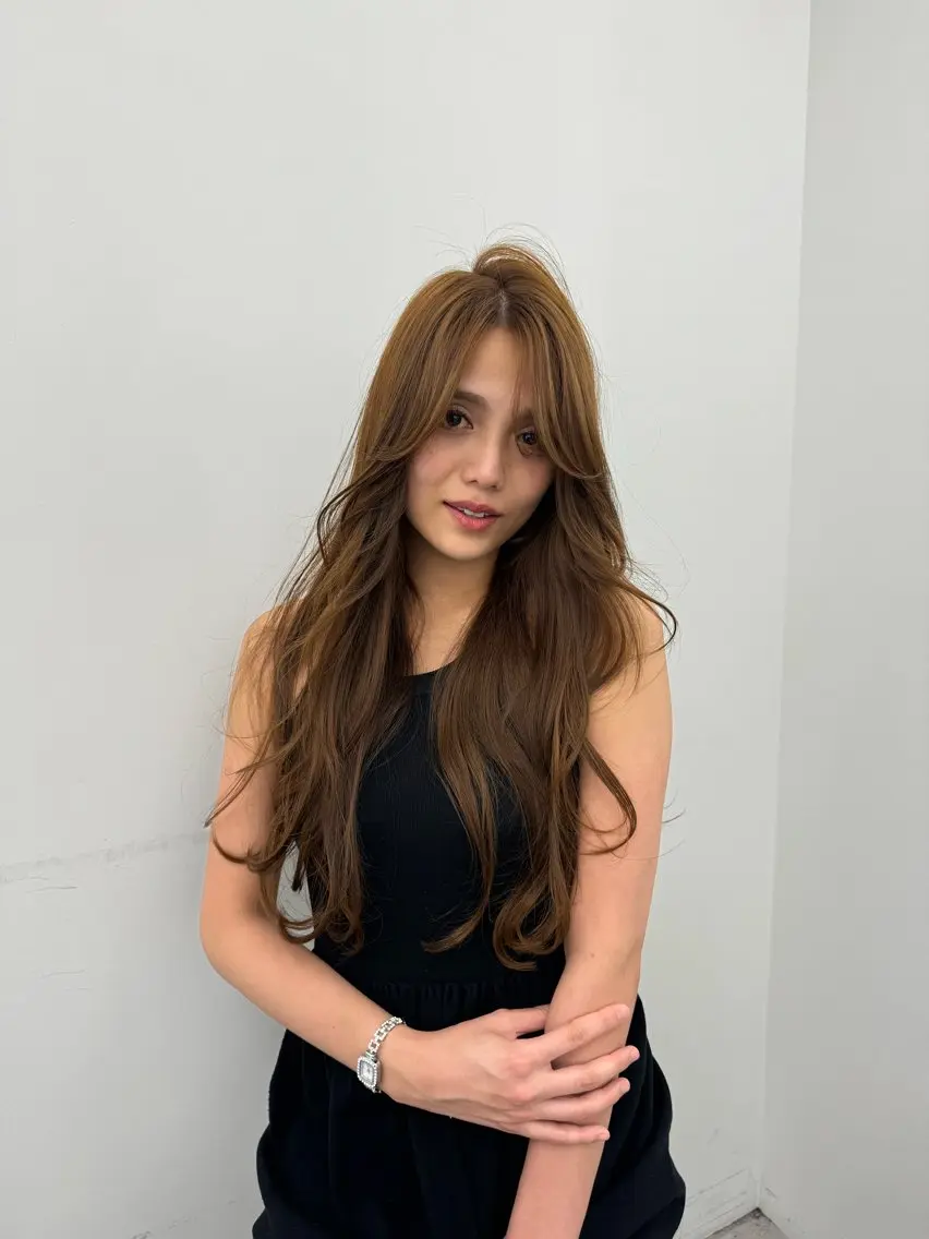 セミロング カラー カット ヘアカラー トリートメント 顔まわりの神様✨ 透明感カラー藤嶋秀幸のヘアスタイル