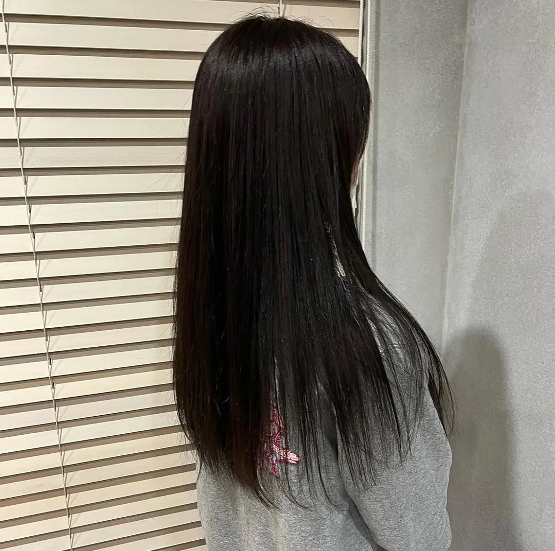 ロング カラー 縮毛矯正 yumemiレイヤー ✴︎ 透明感カラーのヘアスタイル