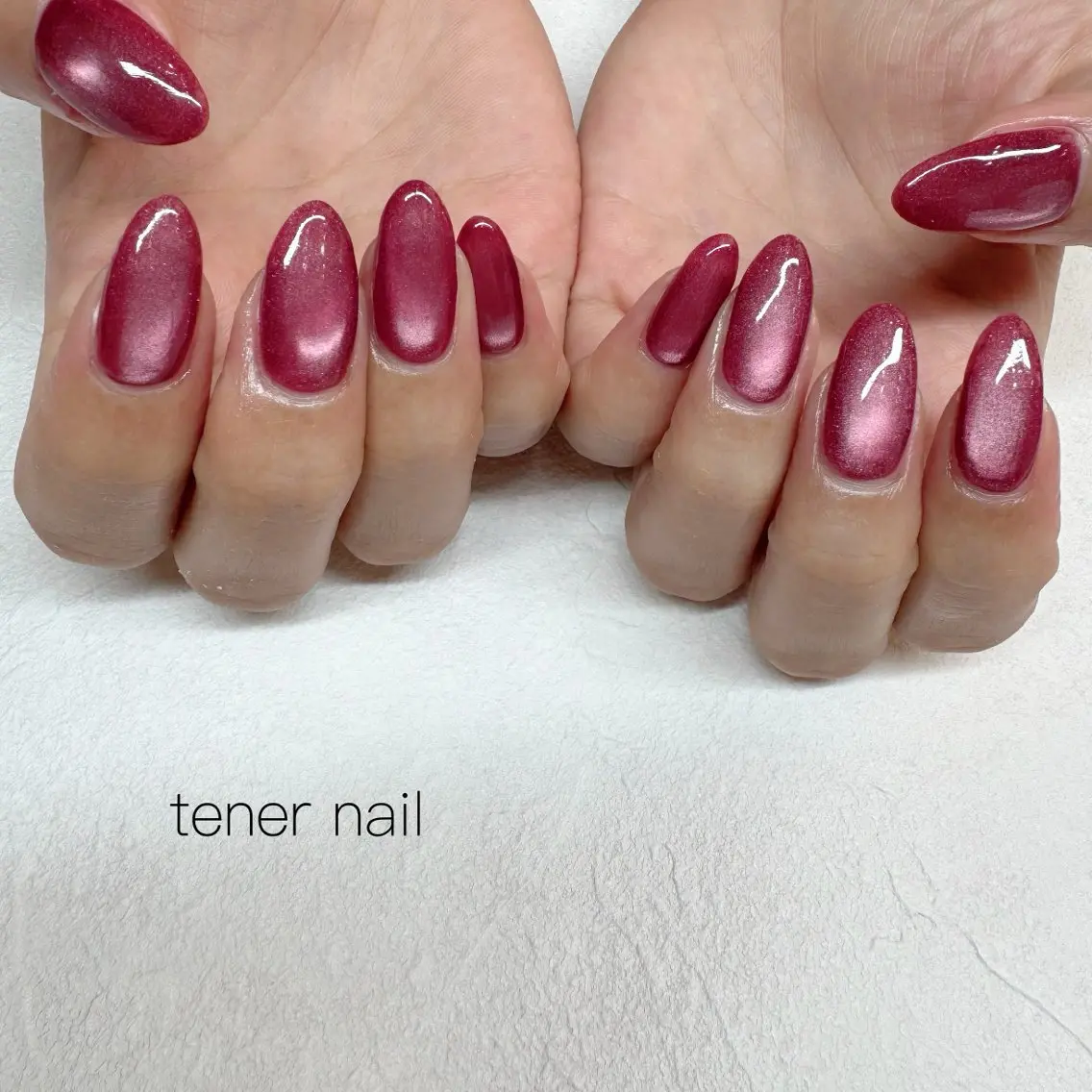 ネイル マグネットネイル 赤色 ハンドネイル テネルネイル tener nailのネイルデザイン