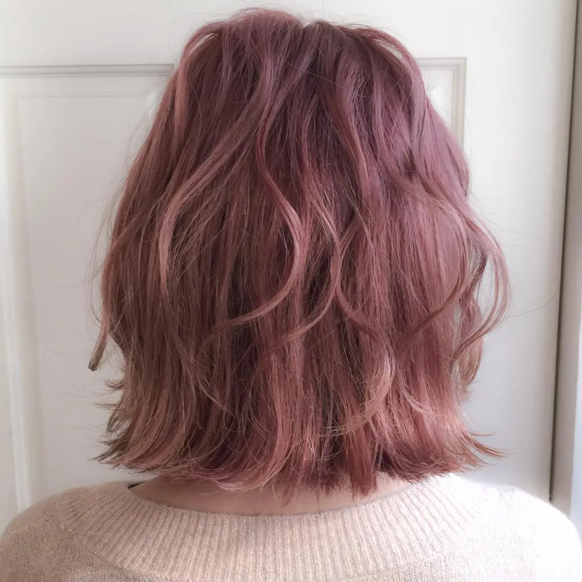ミディアム ピンクラベンダー カット ヘアカラー ホワイト&レイヤーカ ットエクステ長畠俊輔のヘアスタイル