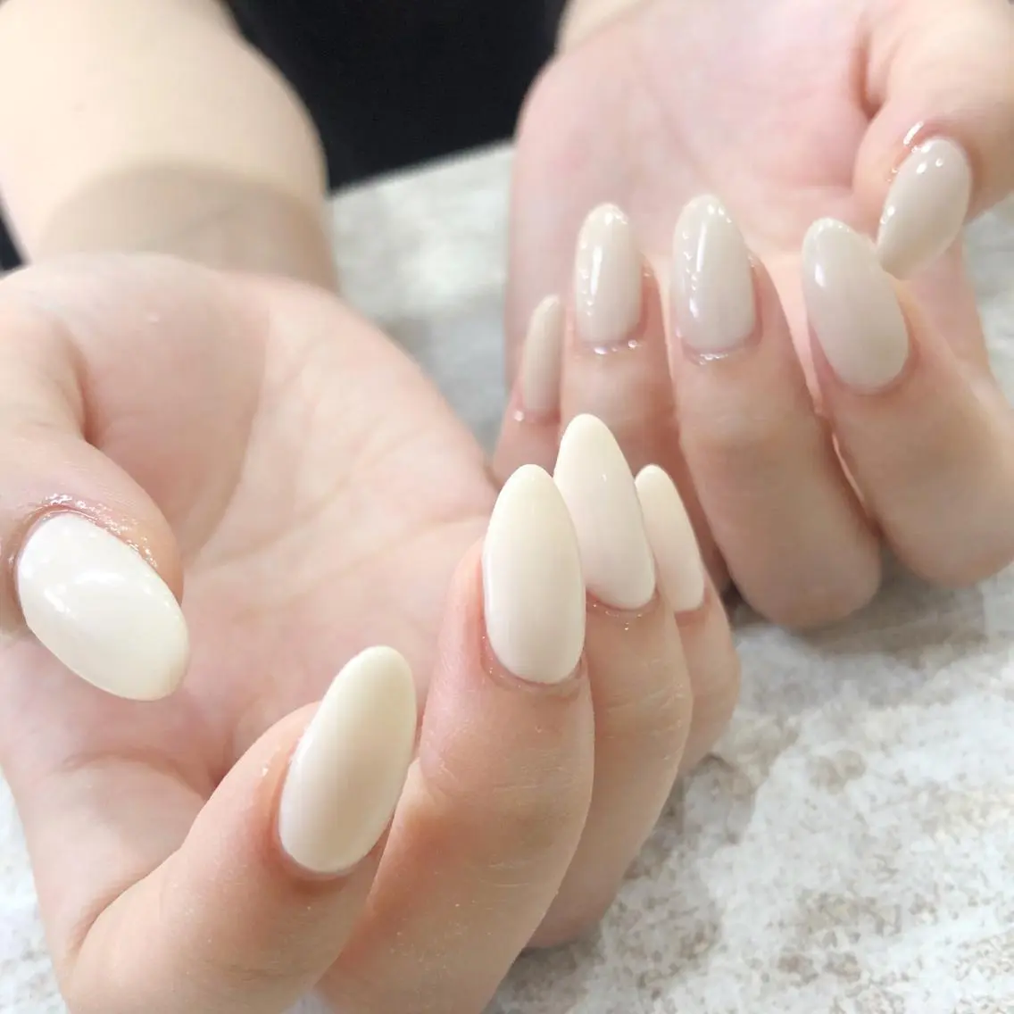 ネイル ワンカラーネイル ホワイト ハンドネイル JOLIESSE Ayumiのネイルデザイン