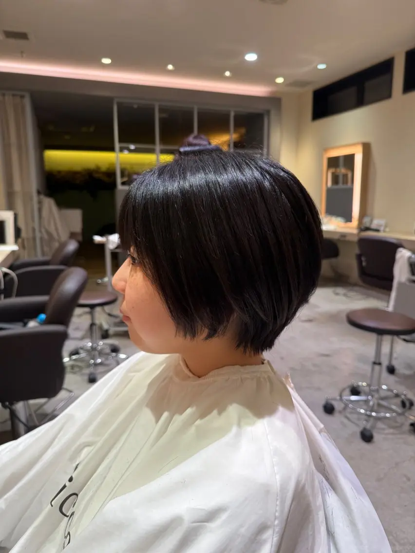 ショート 大山杏奈/ショート ボブ/カットモデルのヘアスタイル