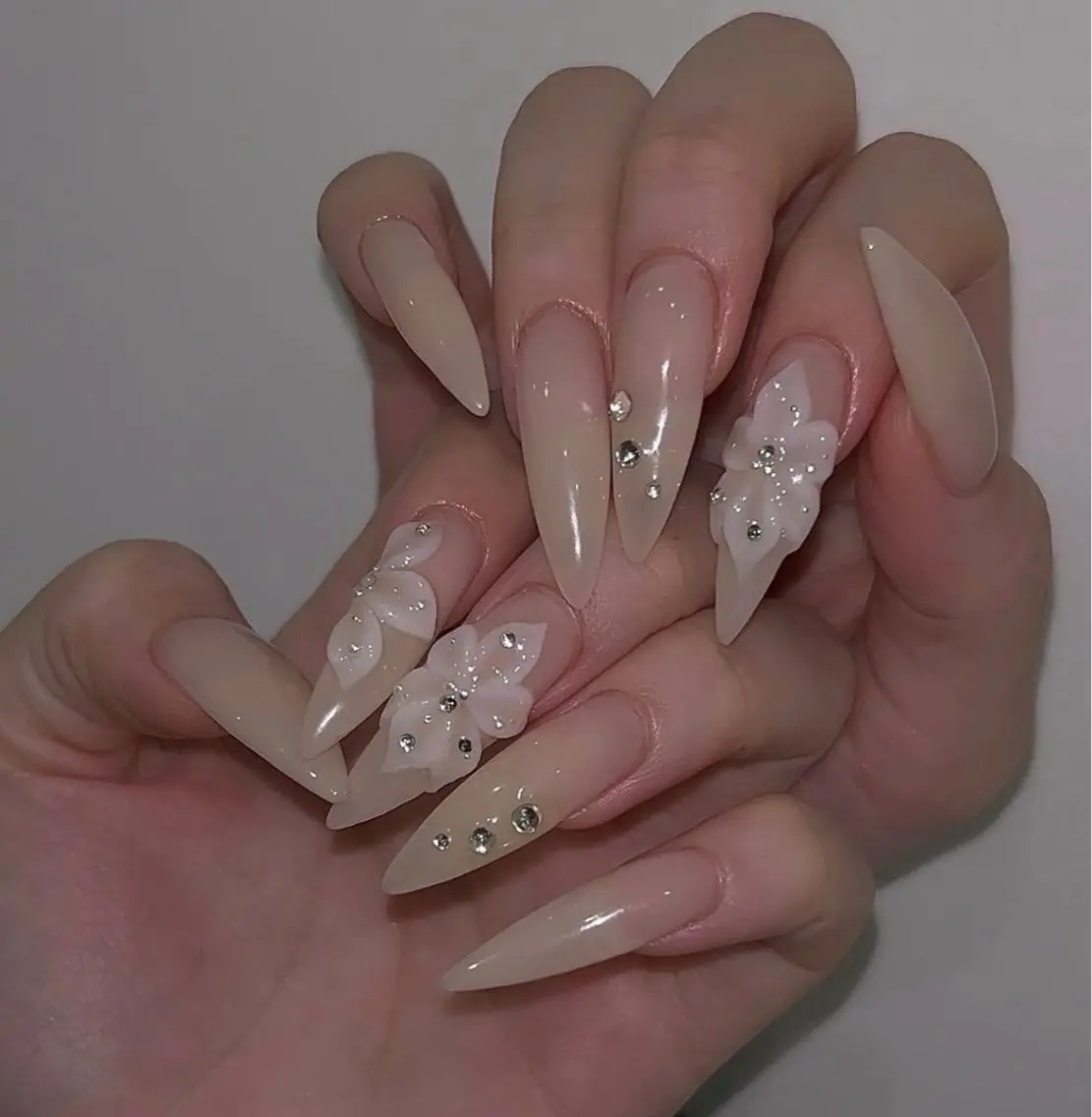 ネイル アートネイル ボルドー フレンチネイル ジェルネイル 氷ネイル・うるうるネイル ハンドネイル Julie Nail Rinのネイルデザイン