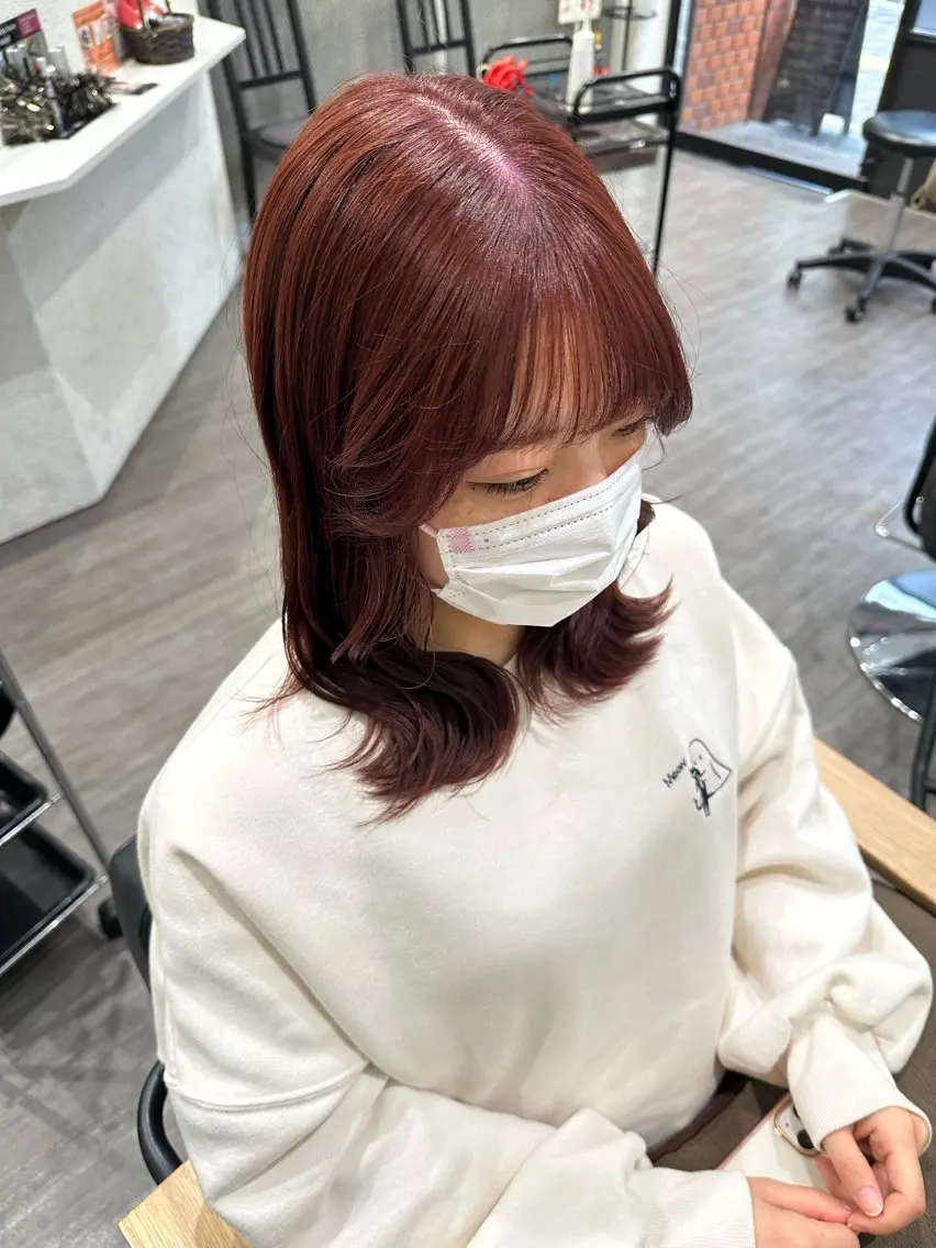 ミディアム カラー ブラウンカラー ピンクカラー ピンクブラウン ヘアカラー トリートメント 艶髪レイヤー上田 紗也🇰🇷💗のヘアスタイル