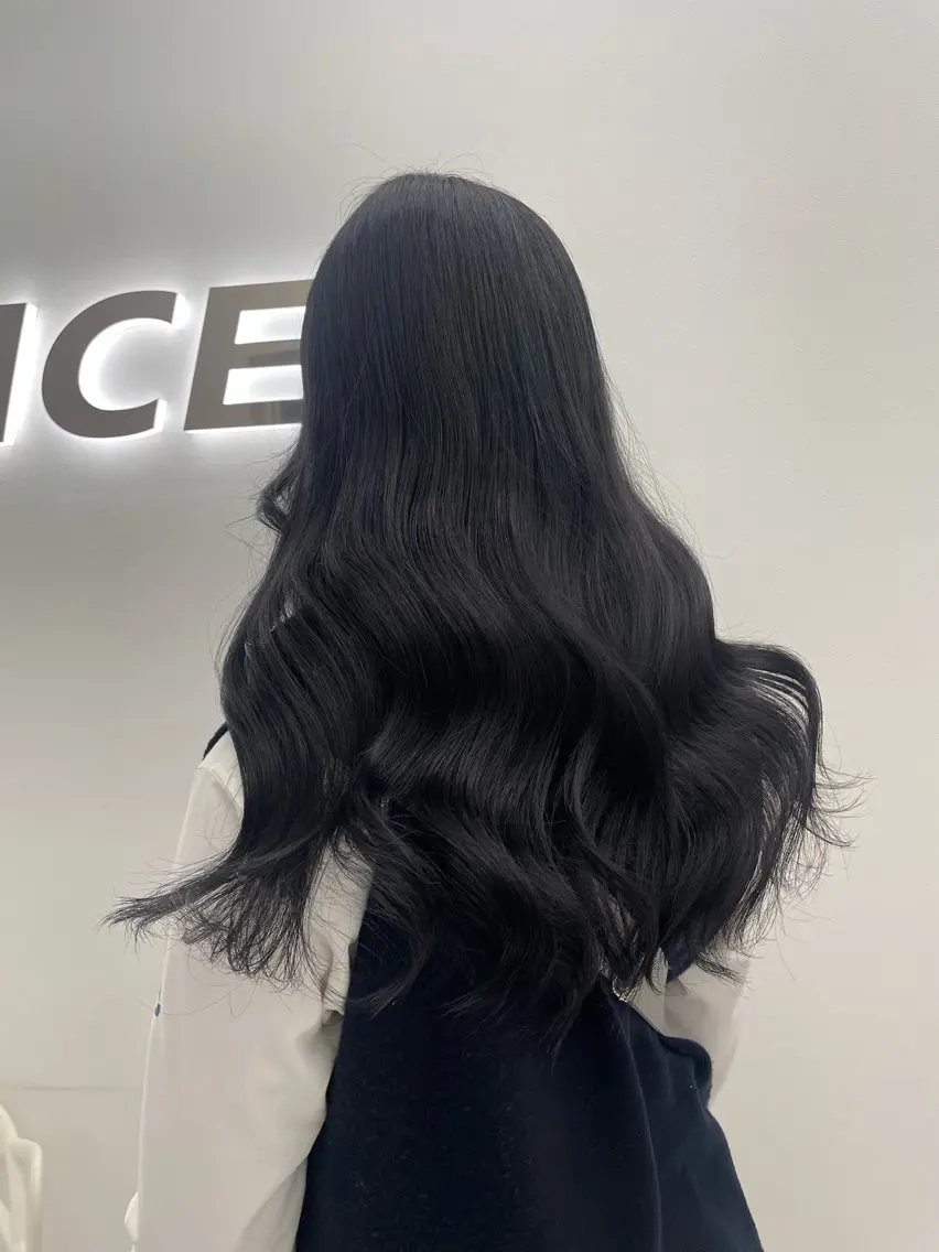 ロング ヘアカラー ヘッドスパ ヘアセット 🤍韓国艶ワンホン ヘアMayu🤍のヘアスタイル