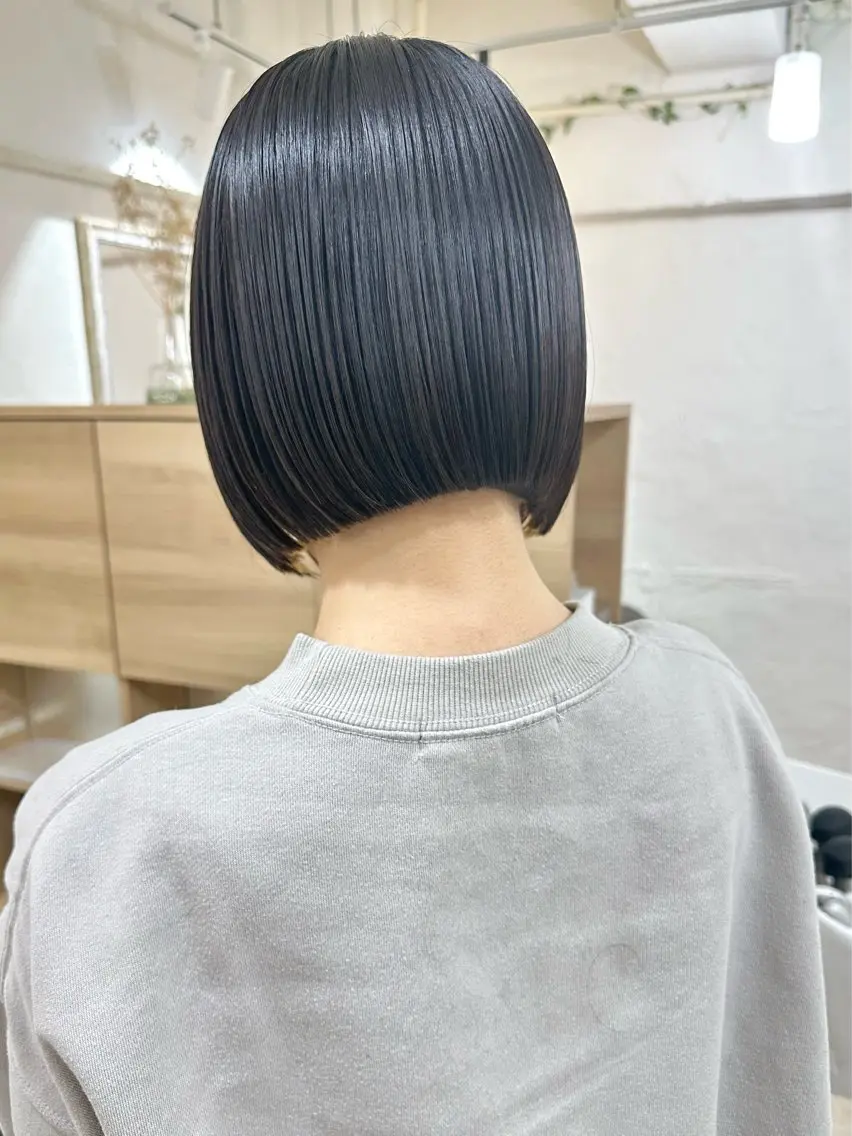 ショート カラー 髪質改善 縮毛矯正/ レイヤー/銀座/本木のヘアスタイル