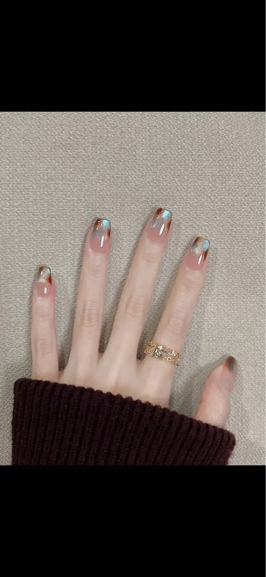 ネイル ボルドー ブラウン 長さ出し フットネイル フレンチネイル NEW NAIL KaKa❤️🔥のネイルデザイン