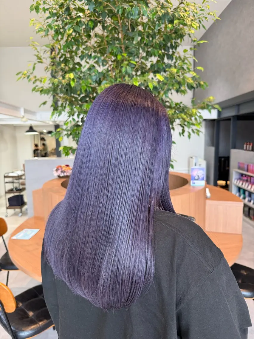 ロング カラー ブリーチ ヘアカラー ayaka |トレンドヘアのヘアスタイル