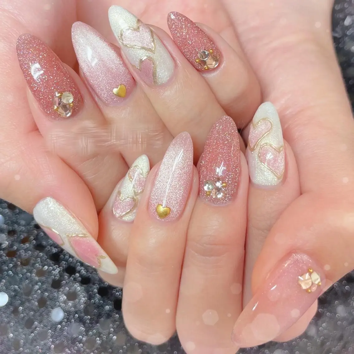 ネイル ハンドネイル ハンドケア MoON...❤︎ MeGuのネイルデザイン