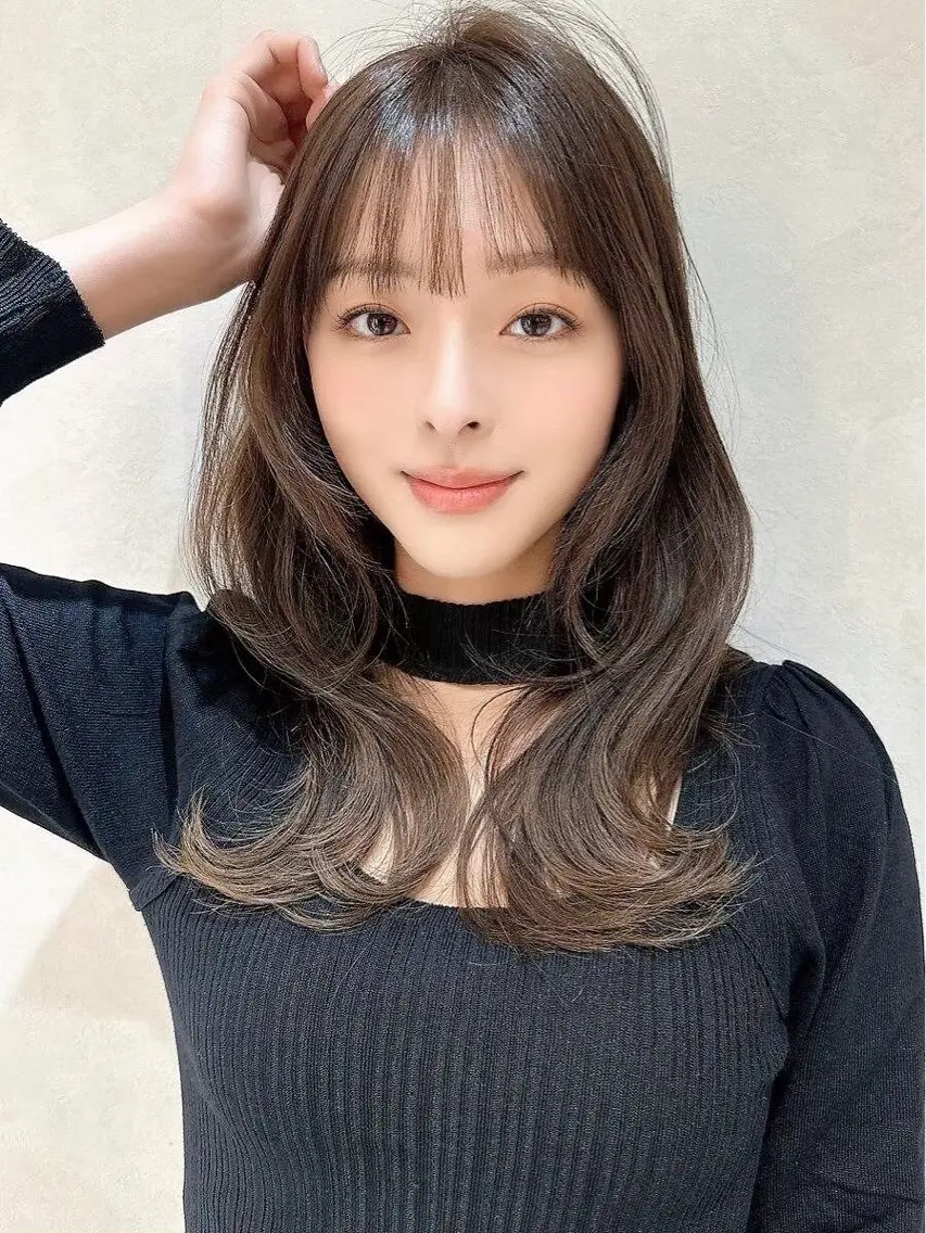 セミロング 🫧ボブ/縮毛矯正/ 小顔/ゆーな🫧のヘアスタイル