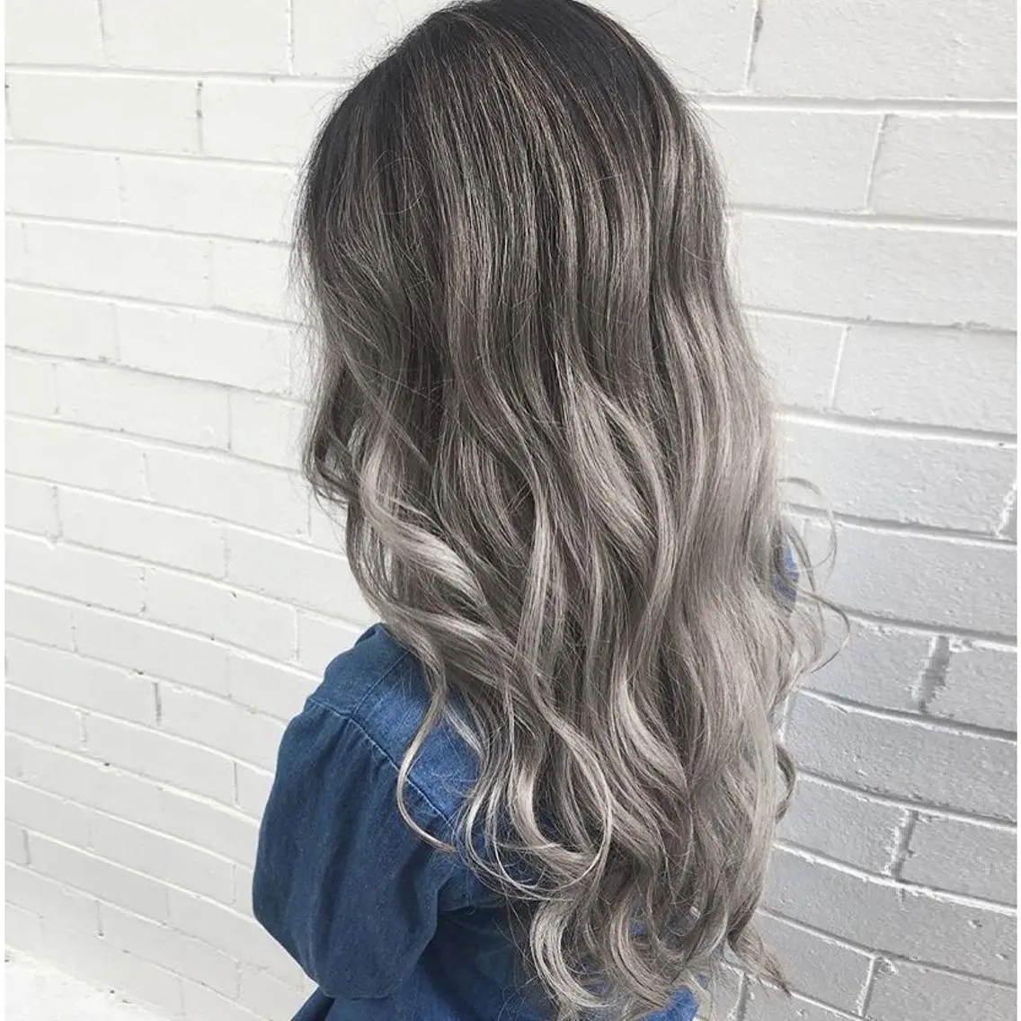ロング カラー パーマ ヘアアレンジ Device ディバイスのヘアスタイル