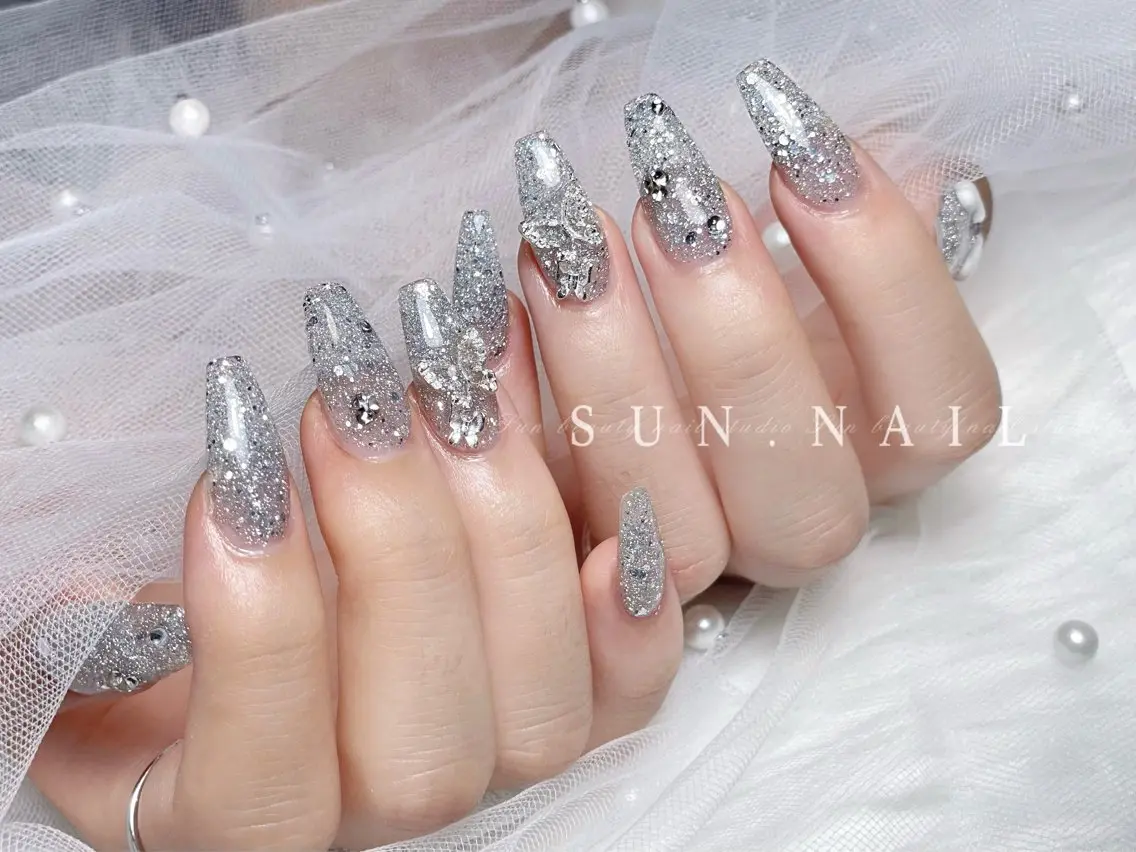 ネイル ハンドネイル ハンドケア SUN nail上本町のネイルデザイン