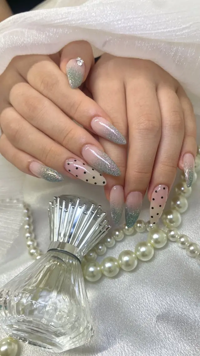ネイル ハンドネイル Sii nail🎀 Moekaのネイルデザイン