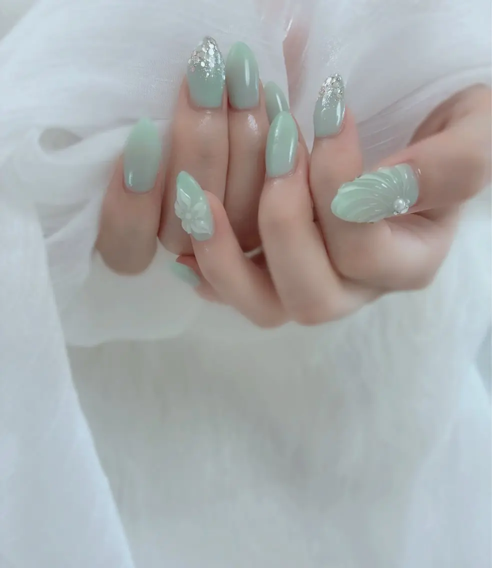 ネイル ESPOIR Ｎのネイルデザイン