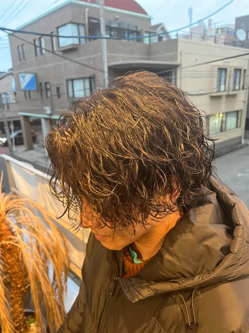 メンズ センターパート メンズパーマ Lit 天文館店のヘアスタイル