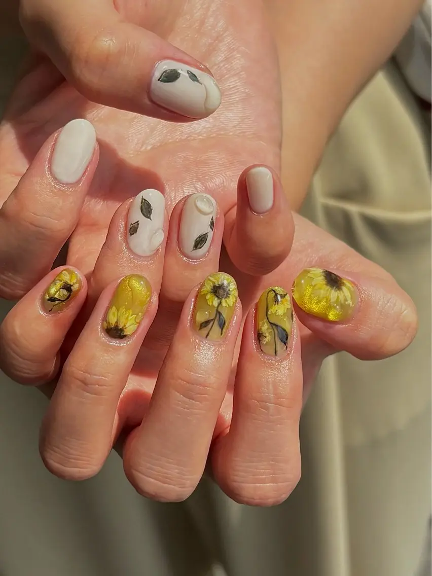 ネイル ハンドネイル フットネイル Nailsalon Fave/Rinaのネイルデザイン