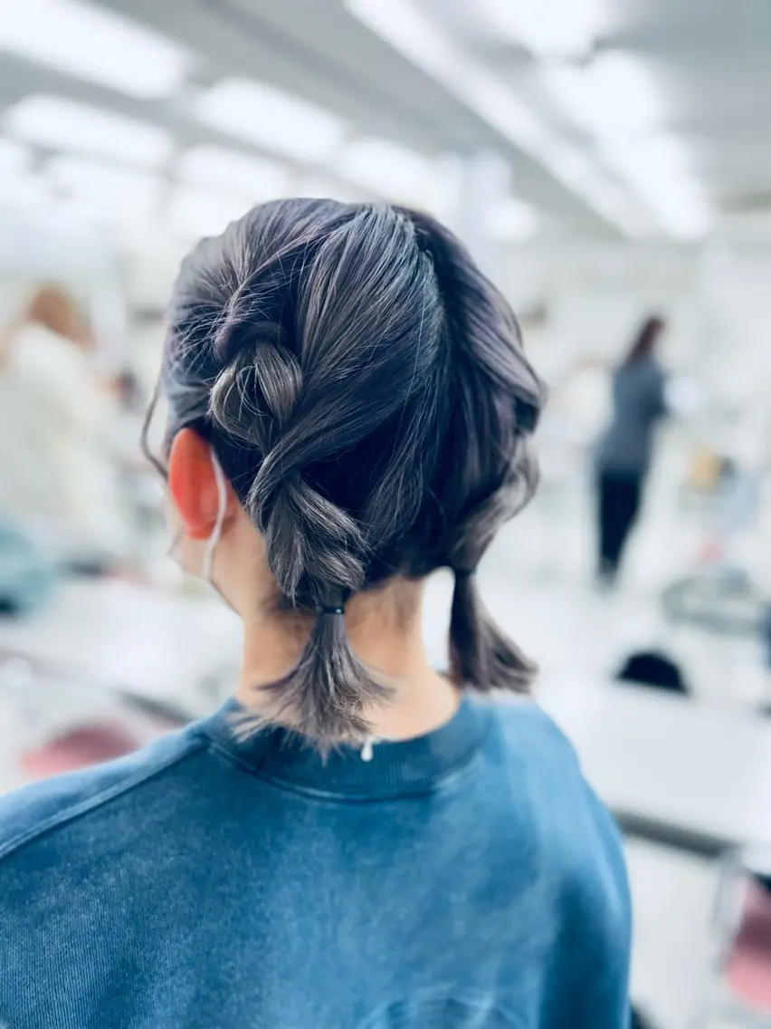 ミディアム ヘアアレンジ 🫧 のぞみ🫧のヘアスタイル