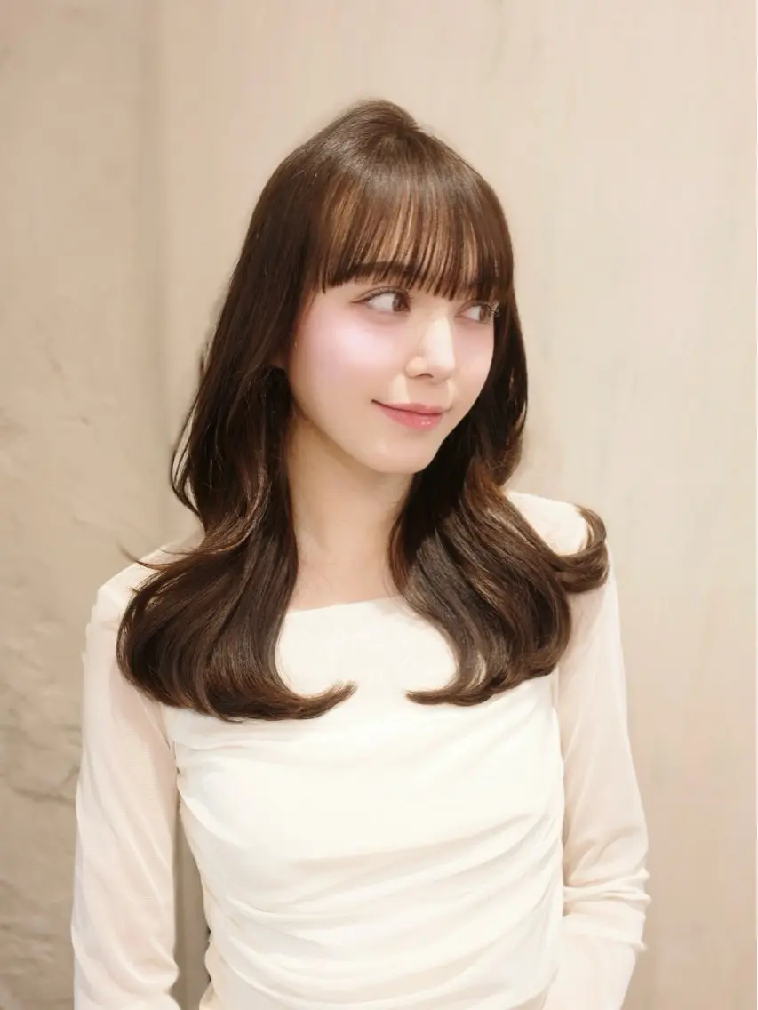 ロング カラー くびれヘア ヨシンモリ 韓国風ヘア レイヤーカット ロング カット ヘアカラー トリートメント 小顔くびれヘア 顔まわり銀座/さやかのヘアスタイル