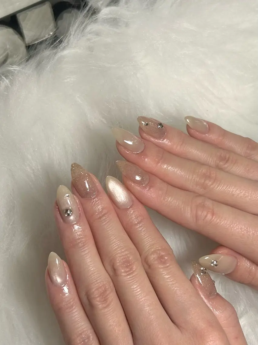 ネイル ハンドネイル haku 🤍のネイルデザイン