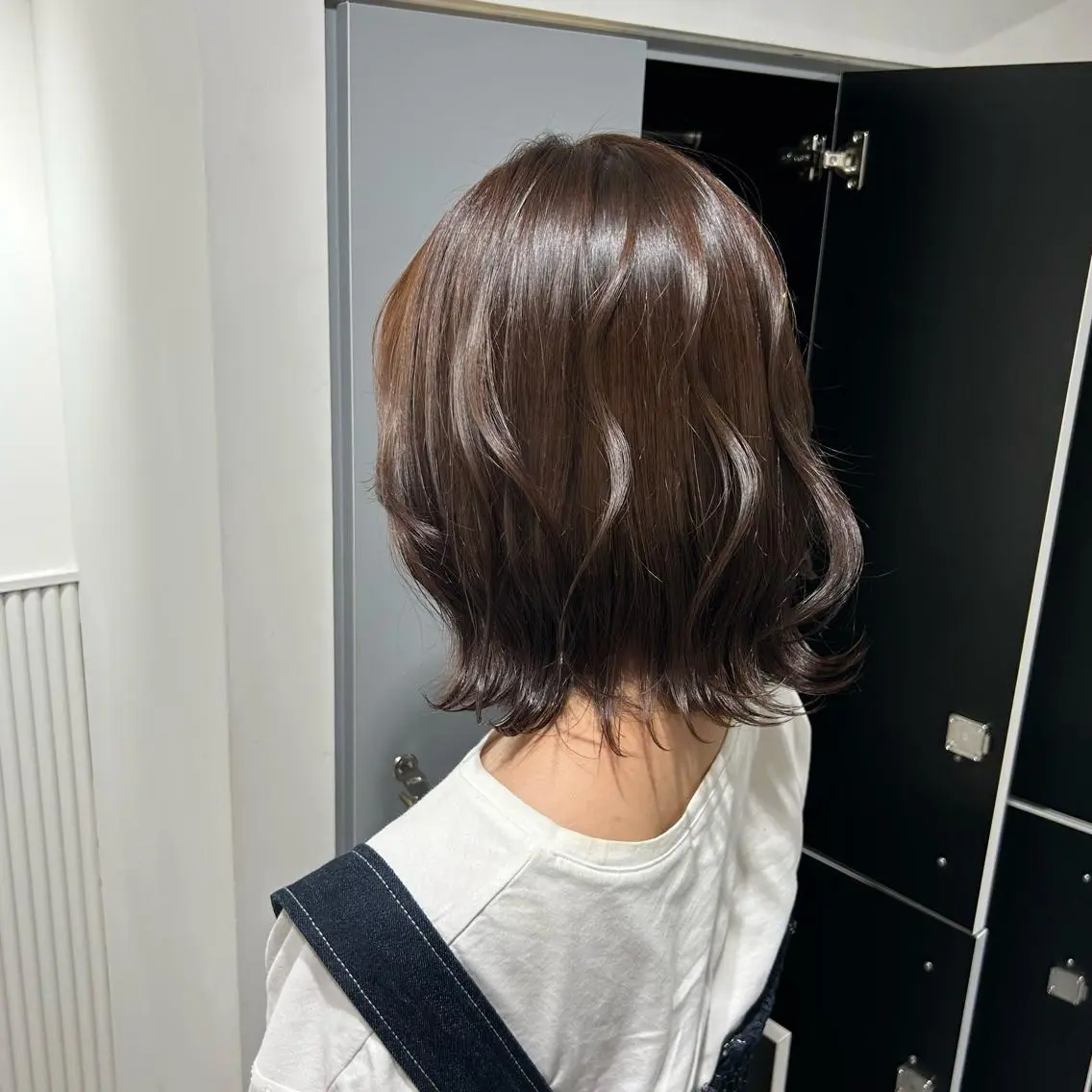 ショート カラー ブラウンカラー 透明感カラー ボブ 外ハネヘア LOVEST Rihoのヘアスタイル