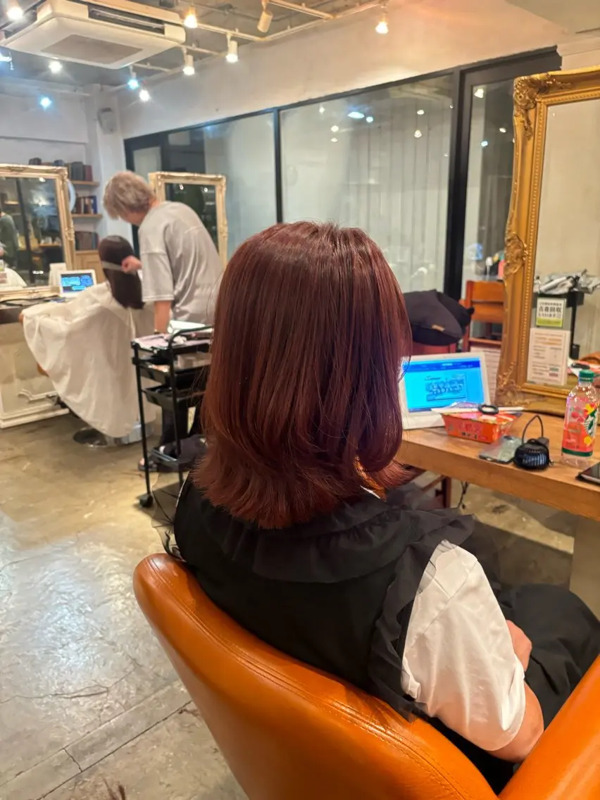 ミディアム カラー 髪質改善カラー ベージュ🤎YUMEのヘアスタイル
