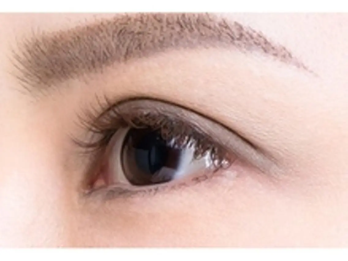 マツエク・マツパ カラーマツエク eyelash salon at.のマツエク・マツパデザイン