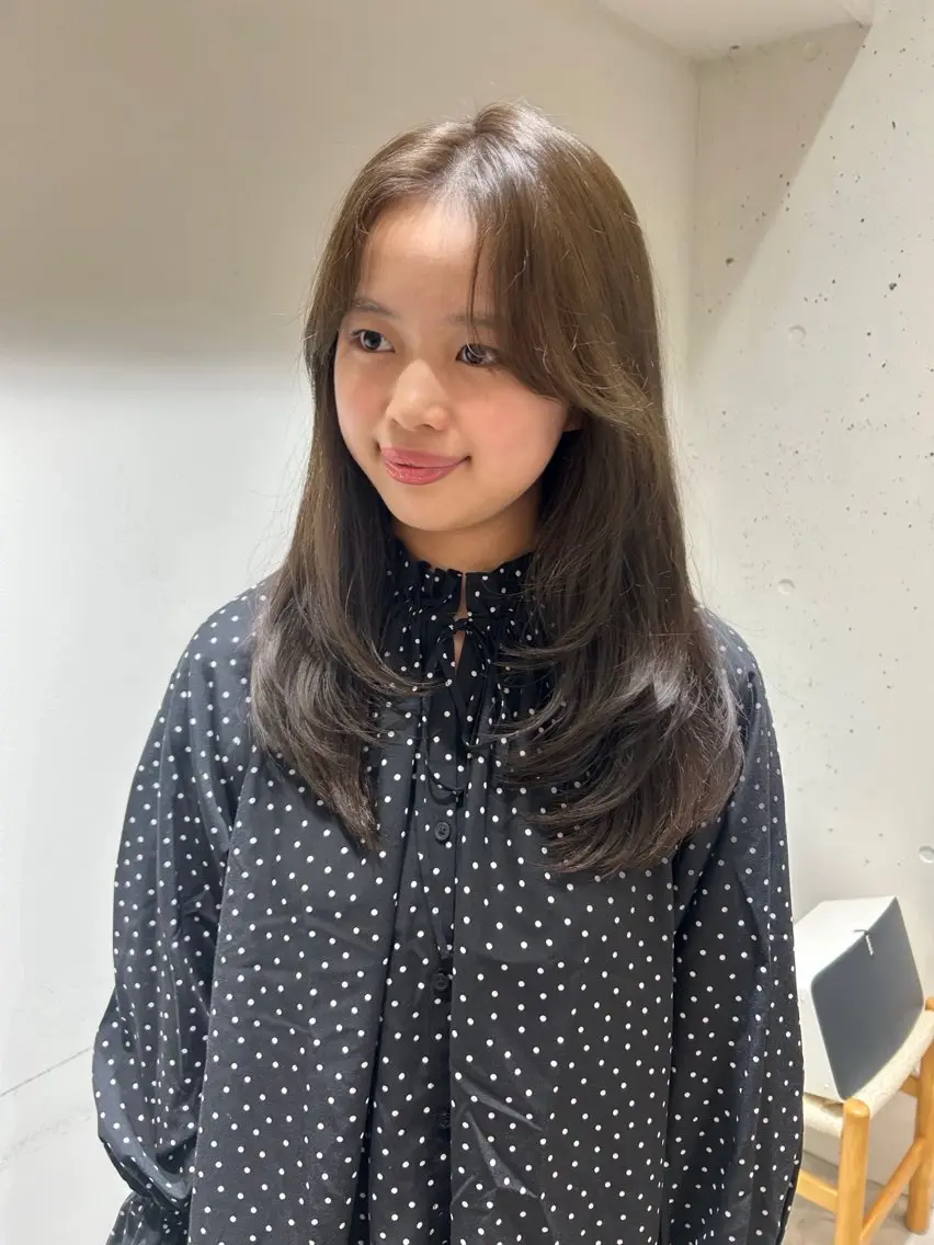 ロング カラー 透明感カラー/ mizukiのヘアスタイル