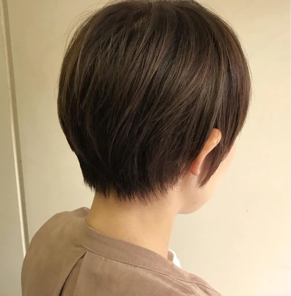 ショート カラー 大人女性ショート専門 tomodaのヘアスタイル