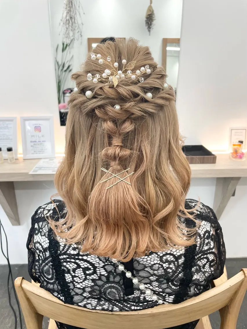 👱‍♀️結婚式ヘアセットの写真