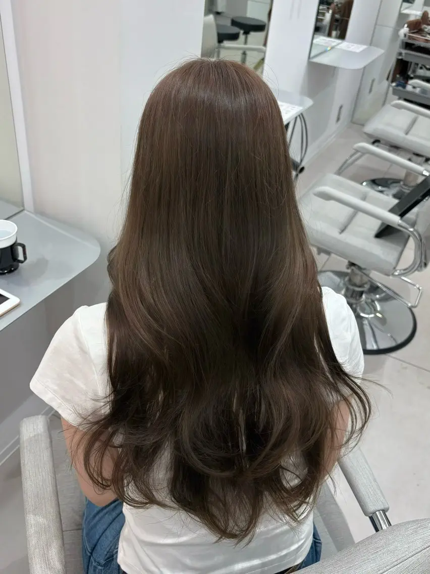 ロング 透明感color♡ Ibukiのヘアスタイル